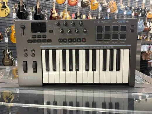 Nektar - IMPACT LX25+